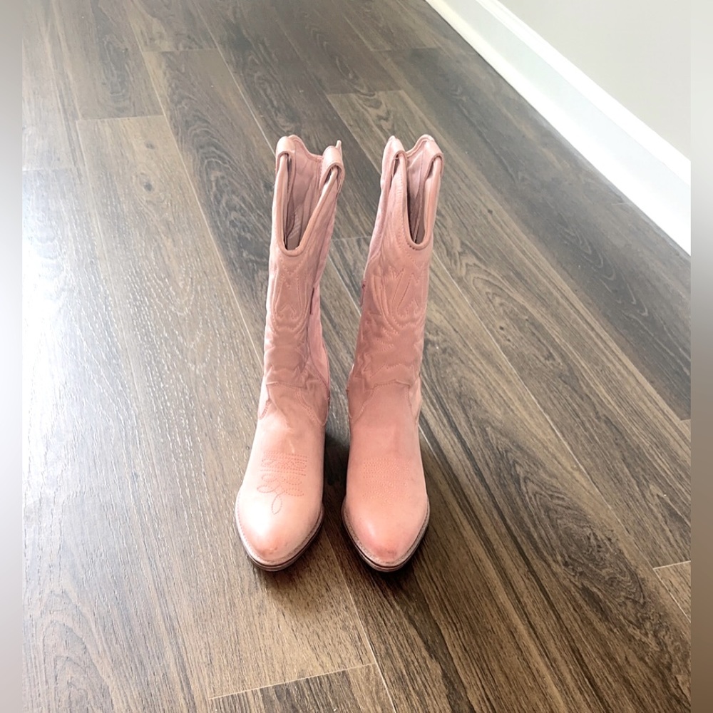 Pink Steve Madden cowgirl boots